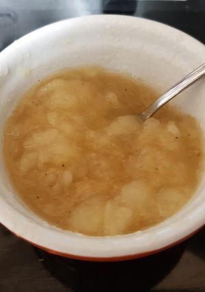 A picture of My little Pear Sauce 😘.