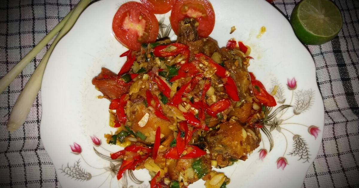  Resep  Ayam Goreng Pedas Sereh oleh Ummu Humairoh Cookpad