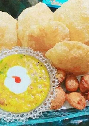 A picture of Kachori.