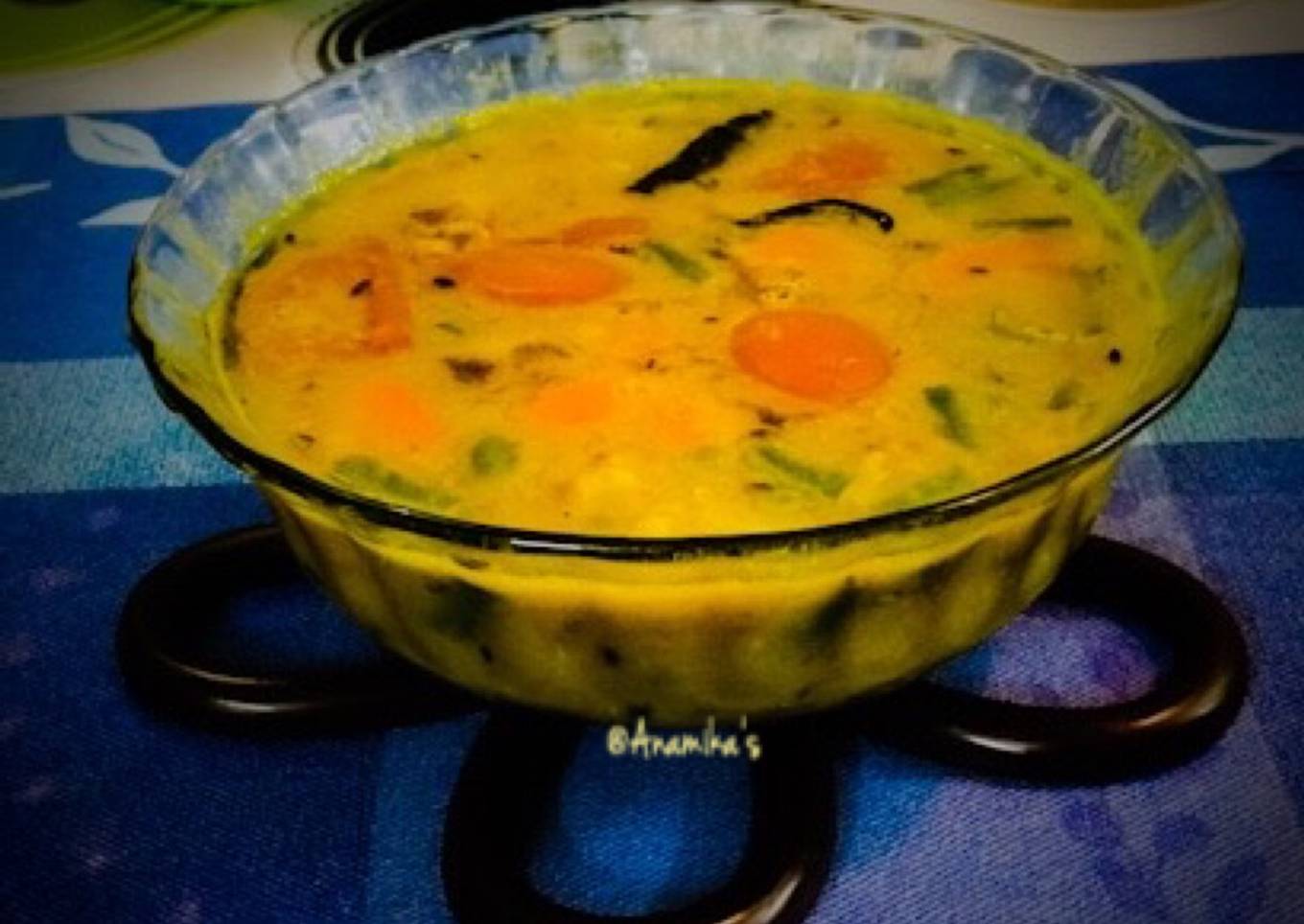 Winter Special: Sabji Walla Dal
