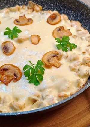 A picture of 🔥 Incredibly Delicious Julienne — Perfect Hot Dish for Guests.