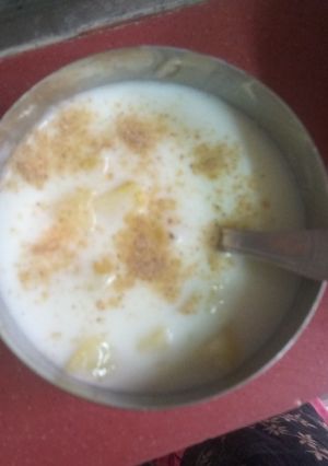 A picture of Aloo Raita.