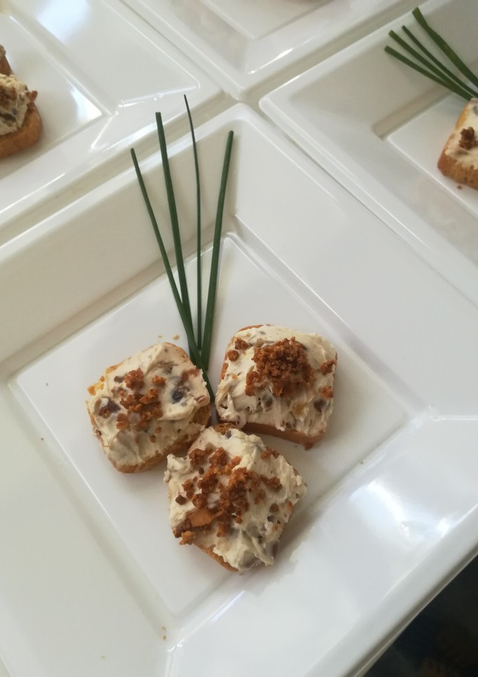 Una foto de Cremoso de dátiles y almendras