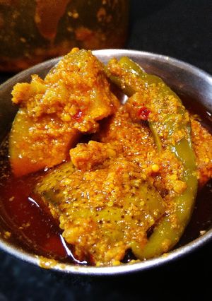 A picture of Mango Pickle.