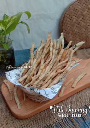 Foto resep Stik Bawang Daun Kelor