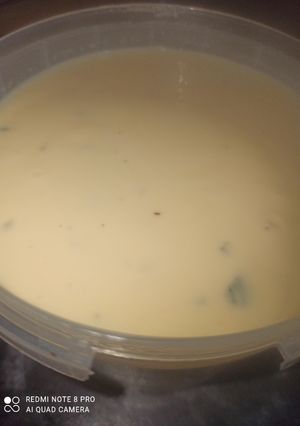 Una foto de Dip de Queso con Jalapeño y Cebollino