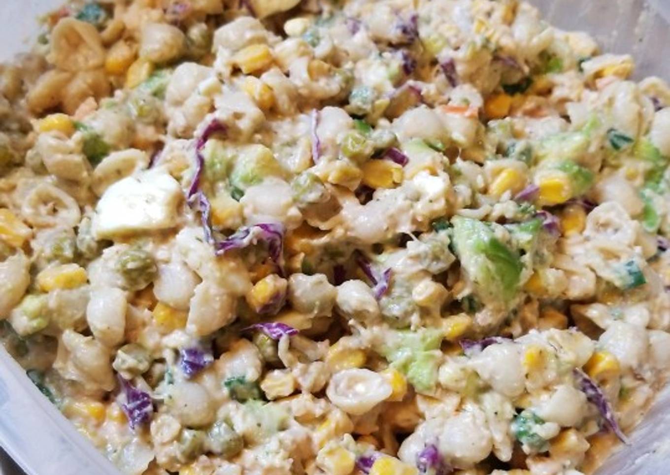 BBQ Avocado Macaroni Salad