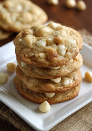 A picture of White Chocolate Macadamia Nut Cookies.