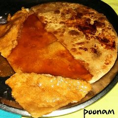 A picture of Jeggery paratha.