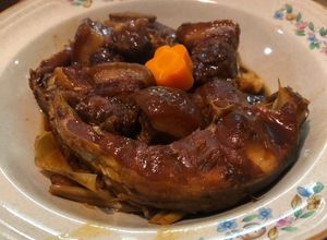 Hình của món Cá kho thịt 3 chỉ.