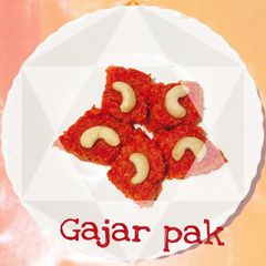 A picture of Gajar Pak.