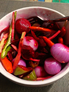 A picture of How to make instant vinegar & onion pickle.