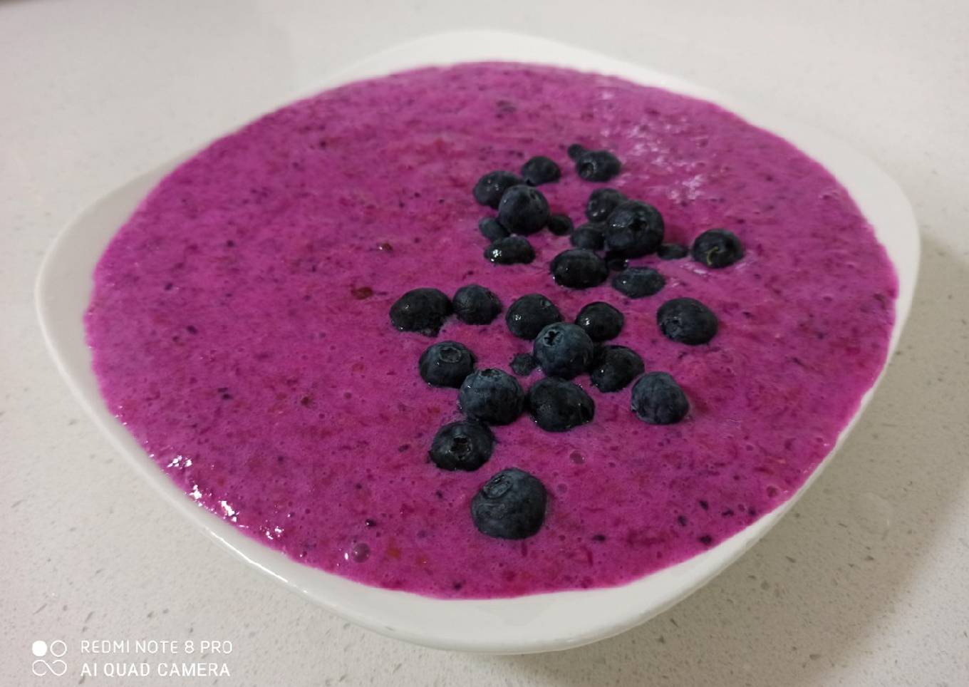 Soya Banana Dragon Fruit Oats Porridge with Rye Flakes
