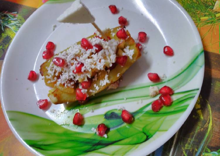 Sweet potato boat with fruits