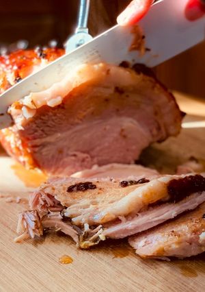 A picture of Gammon and Coca Cola.