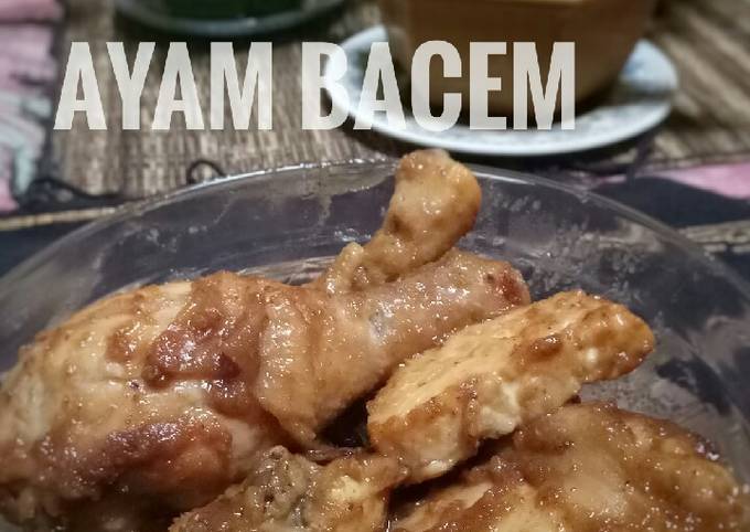 Ayam bacem plus tempe gurih no air kelapa