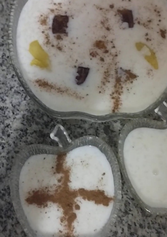 Una foto de Arroz con leche cremoso