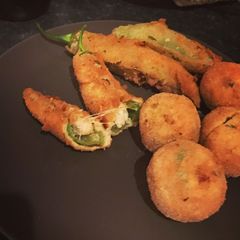 A picture of Peri bites.