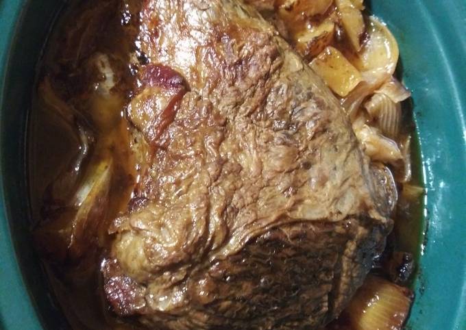 How to Prepare Favorite Traditional Crock pot Roast