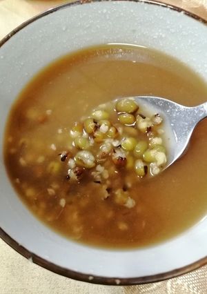 黑糖綠豆小米湯 的食譜成品照片