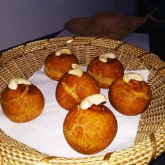 A picture of Sweet potato gulgula.