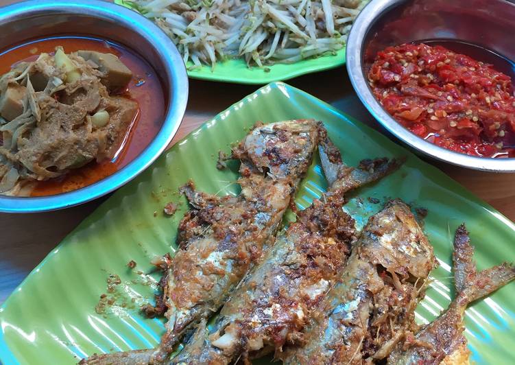 Ikan Kembung Bakar Padang