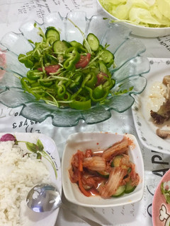涼拌菜 烤雞腿 的食譜成品照片