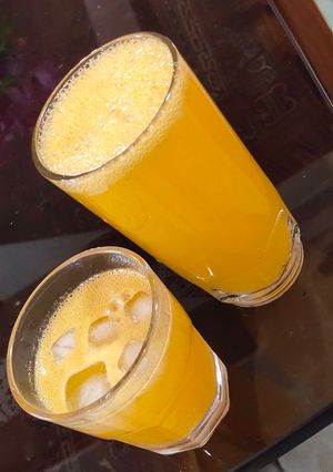 ઓરેન્જ મોકટેલ (Orange Mocktail Recipe in Gujarati) રેસીપી મુખ્ય ફોટો