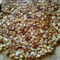 A picture of Peanut Caramel Chikki.