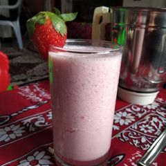 A picture of Strawberry milkshake.