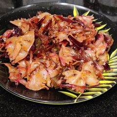A picture of Farfalle pasta homestyle.