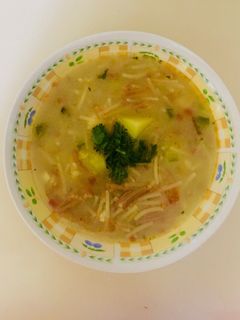 Una foto de Sopa de Fideo Frito 👨🍳🇪🇨