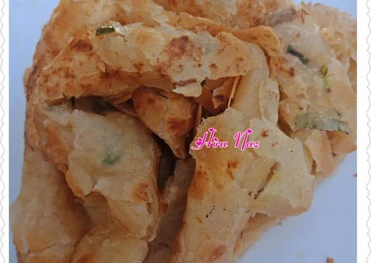 Green Garlic Paratha