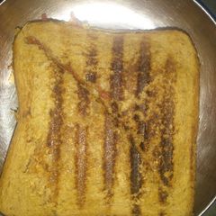 A picture of Vegetable sandwich.