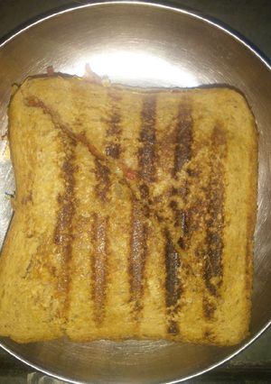 A picture of Vegetable sandwich.