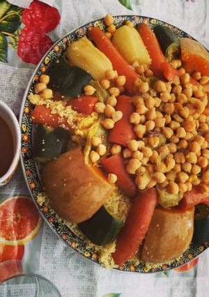 Una foto de Cuscús con carne de ternera y verduras