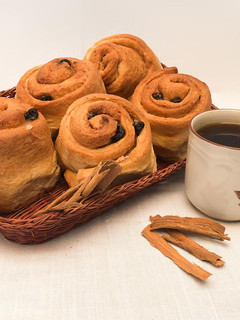 Una foto de Roles de canela