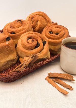 Una foto de Roles de canela