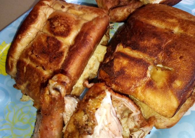 Step-by-Step Guide to Prepare Favorite Toasted Bread With Eggs and grilled Chicken