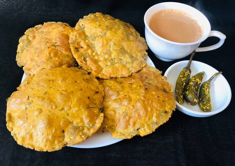 Simple Way to Make Ultimate Bajra Methi Puri