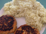 Croquetas de atún con arroz amarillo