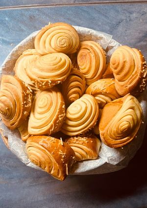 Nagyon könnyű gyors és finom sajtos háromszög recept fotója