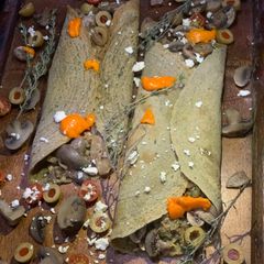 A picture of Healthy savoury crepes.