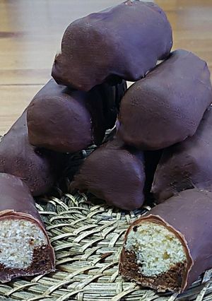 Una foto de Bizcochitos marmolados veganos