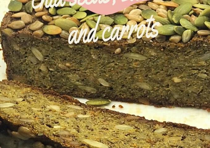 Quinoa bread with chia seeds, zucchini and carrots