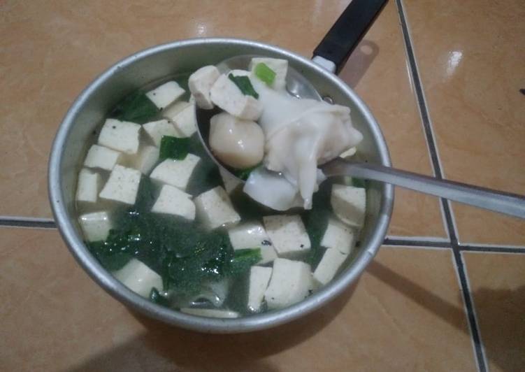 Langkah Mudah untuk Membuat Sup pangsit bola udang &amp; tahu ala aku ^^, Enak Banget