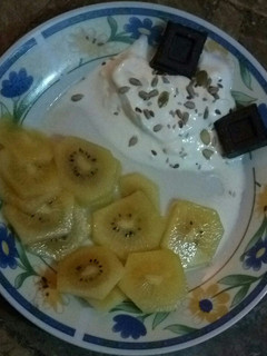 Una foto de Yogur mezcla