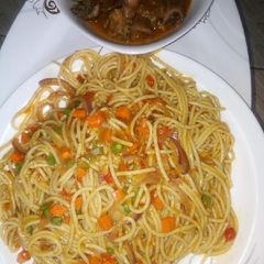 A picture of Spaghetti with offals soup.