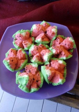 Foto resep Bolu kukus semangka lembut,empuk, merekah..