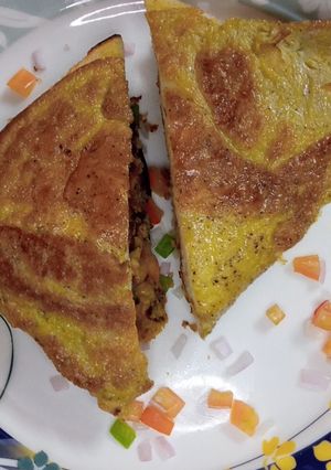 A picture of Chicken Shami With Egg Sandwich For Sehri.